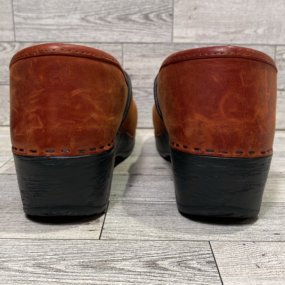 L.L. Bean Brown Leather Nurse Clog Slip-On Shoes Women’s 7 - Picture 12 of 16